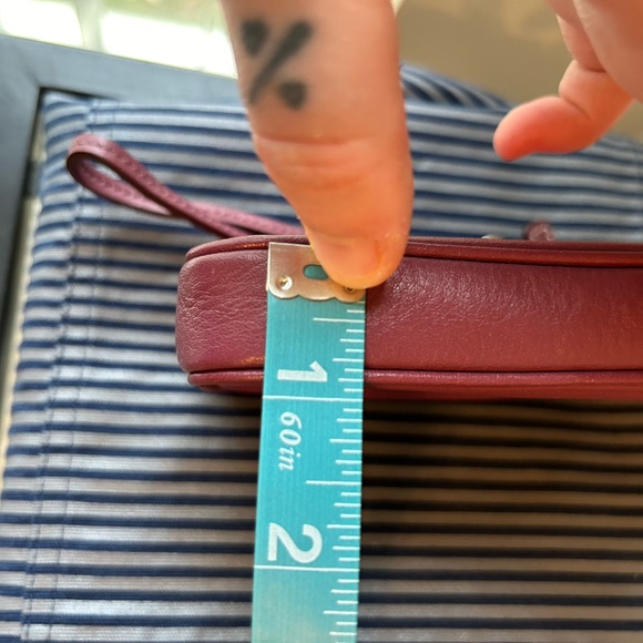 Coach Maroon Mini Wristlet Or Cellphone Holder With Silver Hardware - Picture 5 of 8